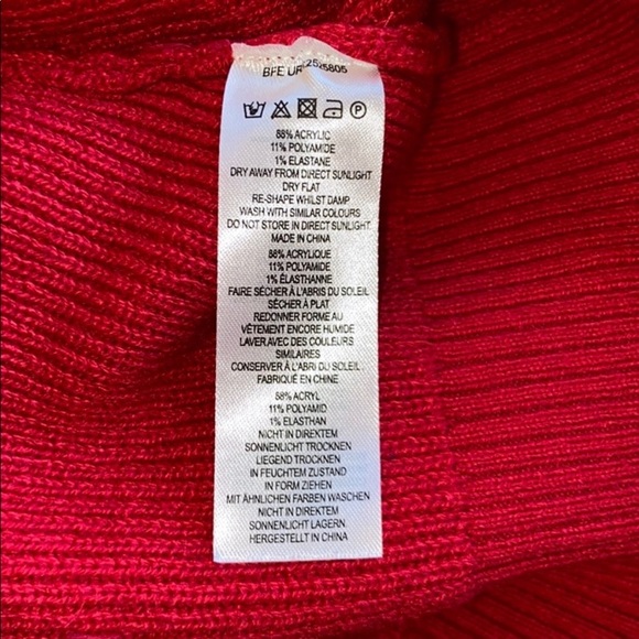 NWT French Connection Sweater - Picture 8 of 8